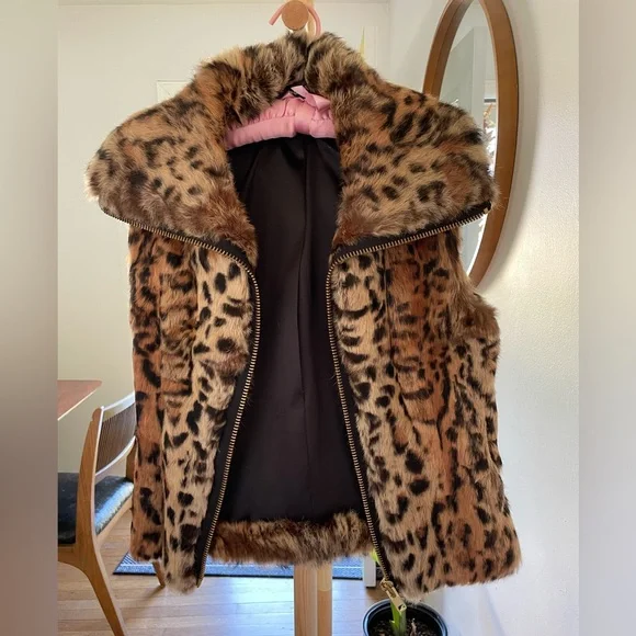 Adrienne Landau Real Fur Vest- Leopard/Jaguar Print - Picture 2 of 7